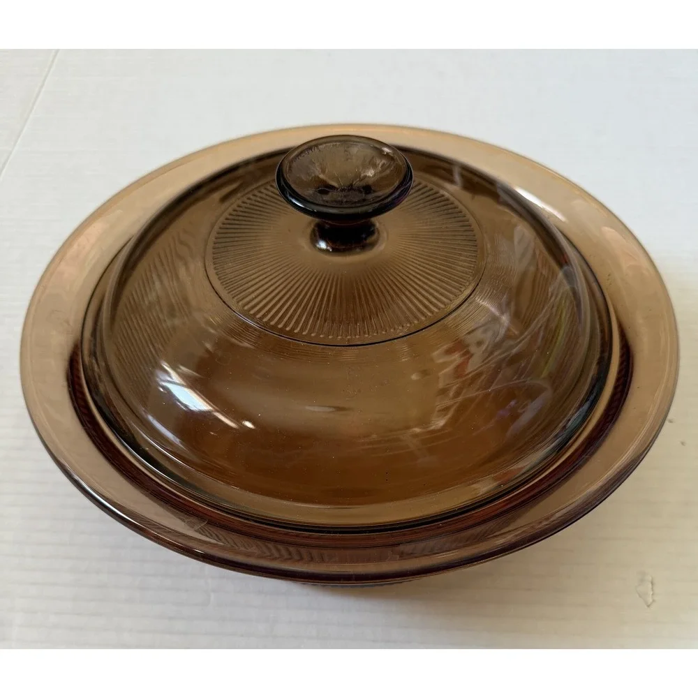 CORNING WARE VISIONS‎ V-32-B - Ribbed Amber Glass 1.5 QT Round Casserole Dish